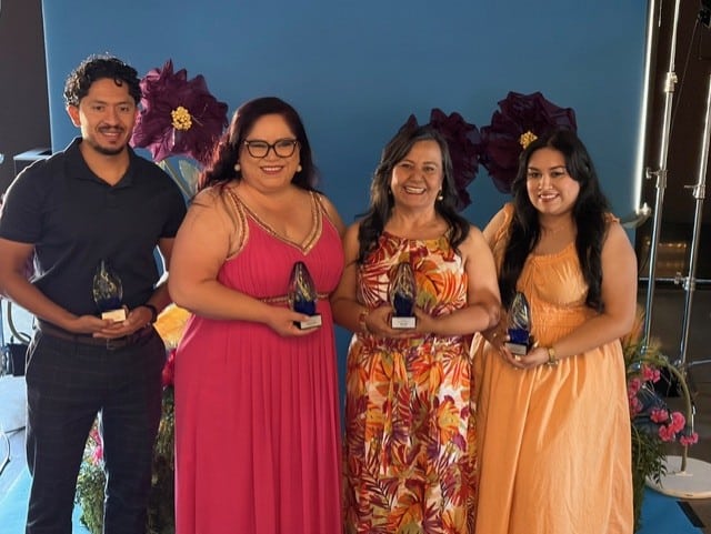 Maestros Educacion