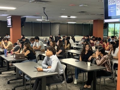 Becas CPLC